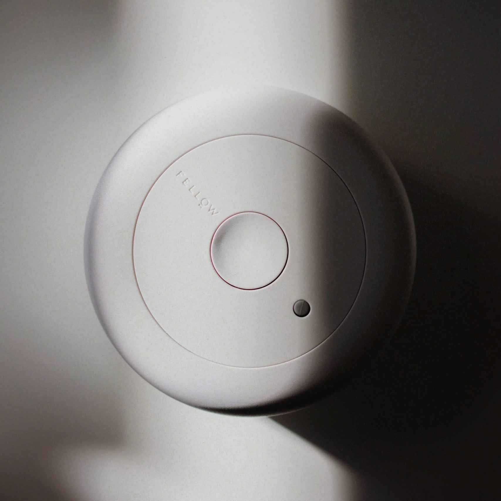 Atmos 0.7L - White